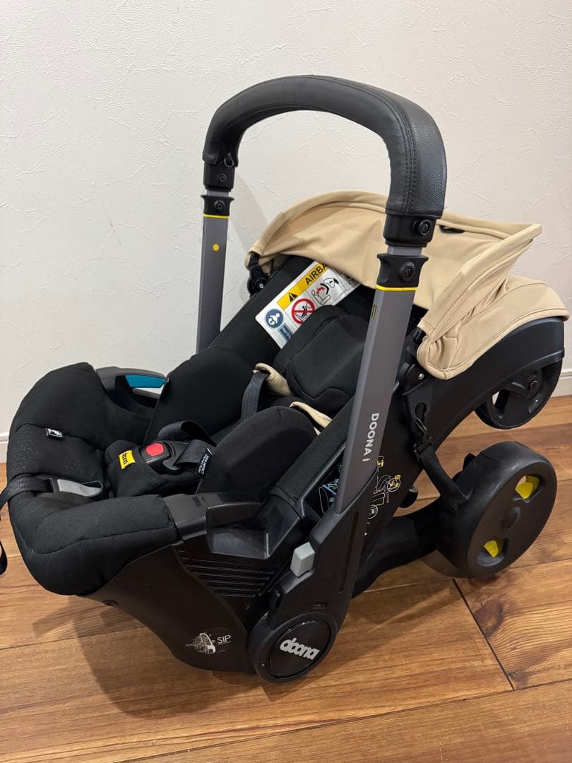 doona i インファントカーシート/ストローラー　ベージュ
