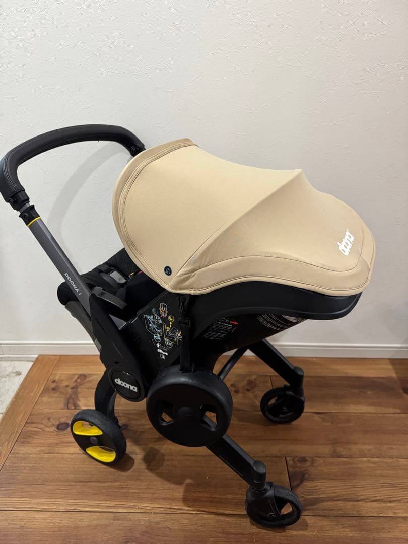 doona i インファントカーシート/ストローラー　ベージュ