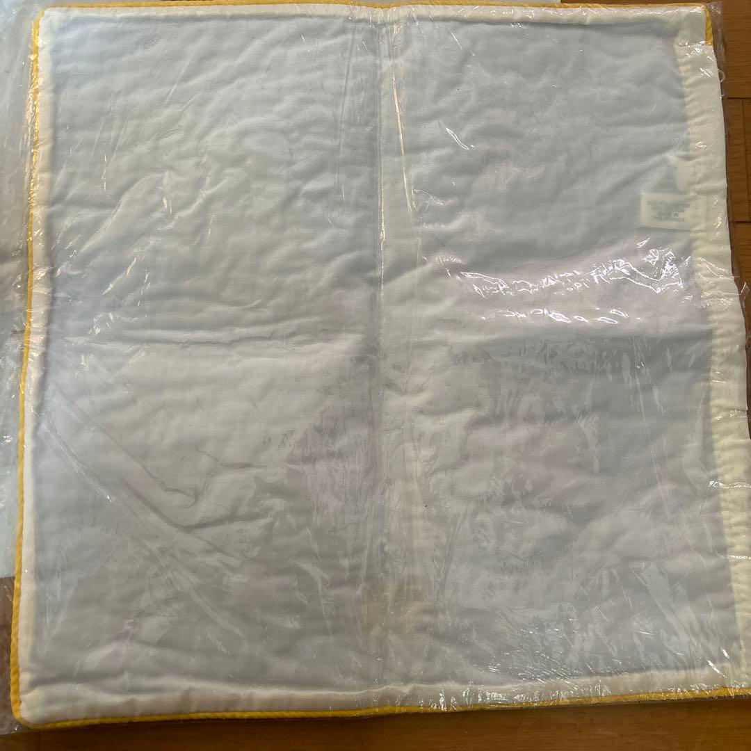 ハワイ土産　カハラホテル　ハワイアンキルト　クッションカバー　黄色