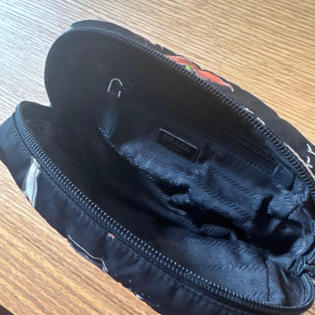 PRADA サーフィンイラスト コスメポーチ