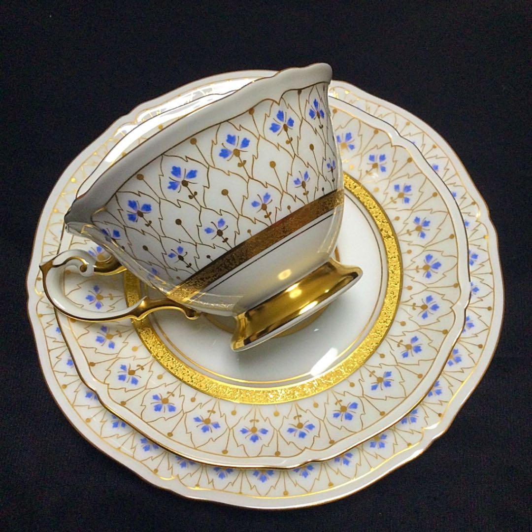 大倉陶園日本製3点セットthe okura未使用新品です、箱なし。