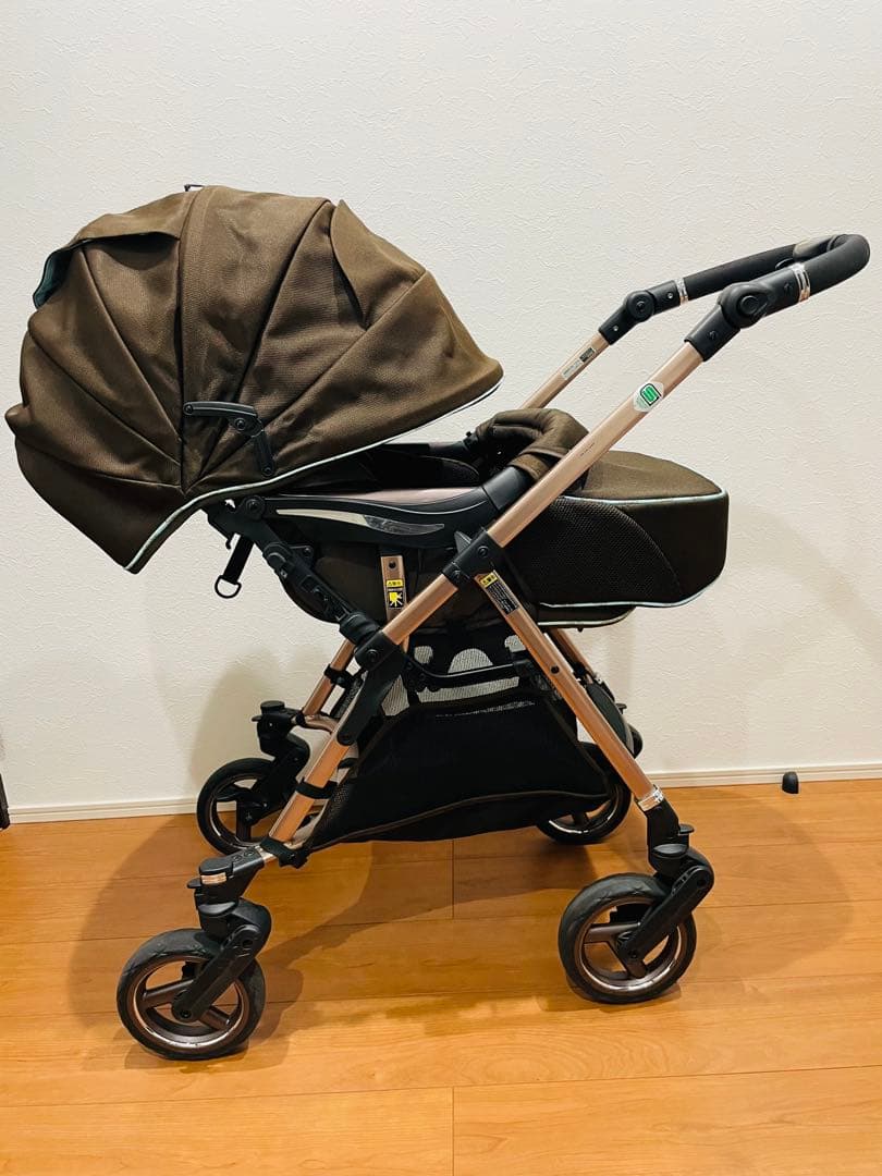 Pigeon プレミージュ　A型ベビーカー　ブラウン