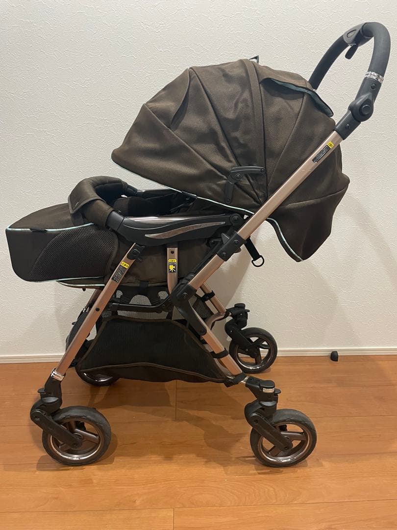 Pigeon プレミージュ　A型ベビーカー　ブラウン