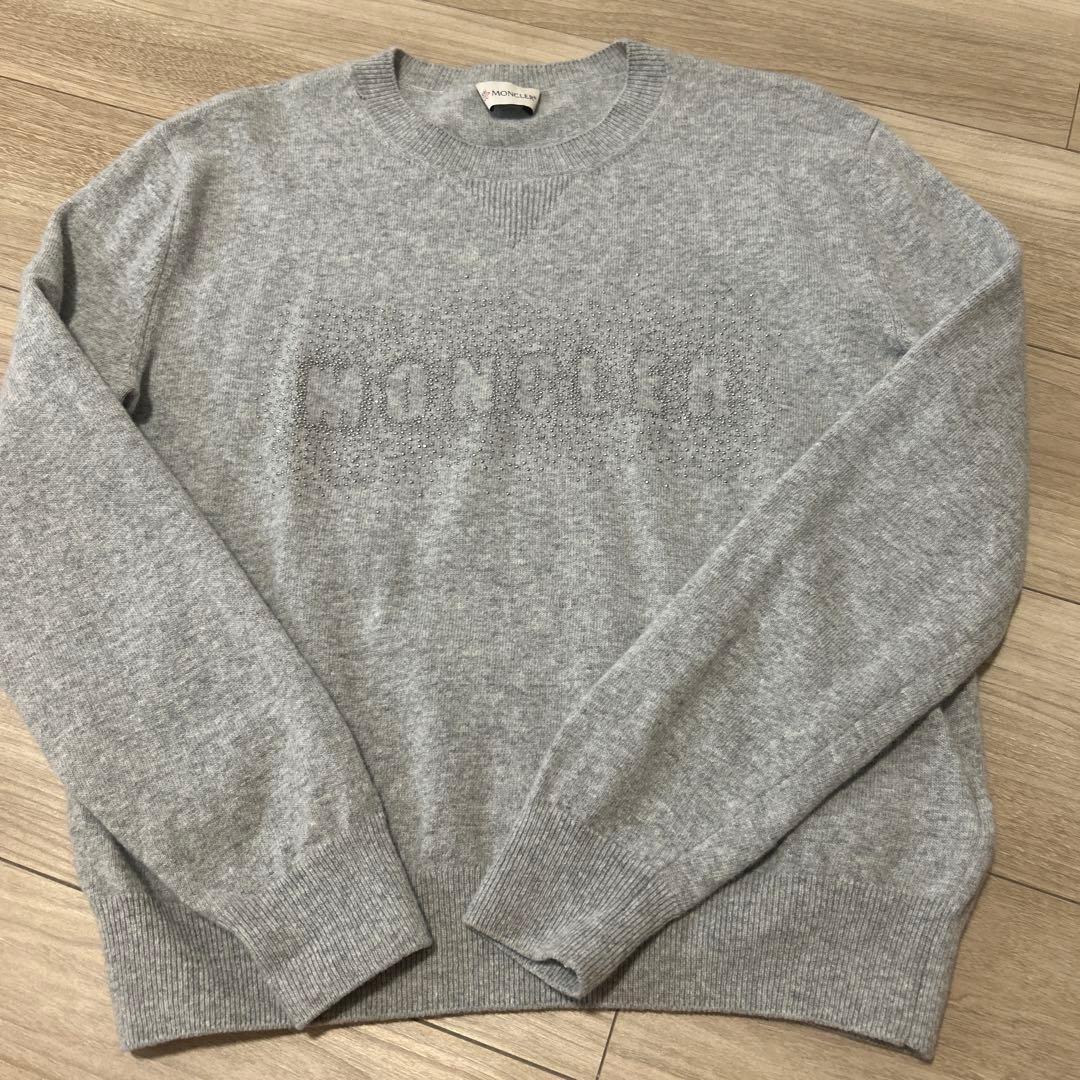 モンクレール　薄手　ニット