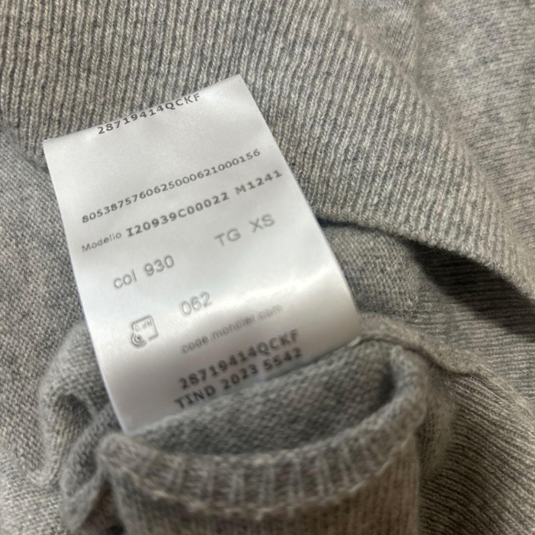 モンクレール　薄手　ニット