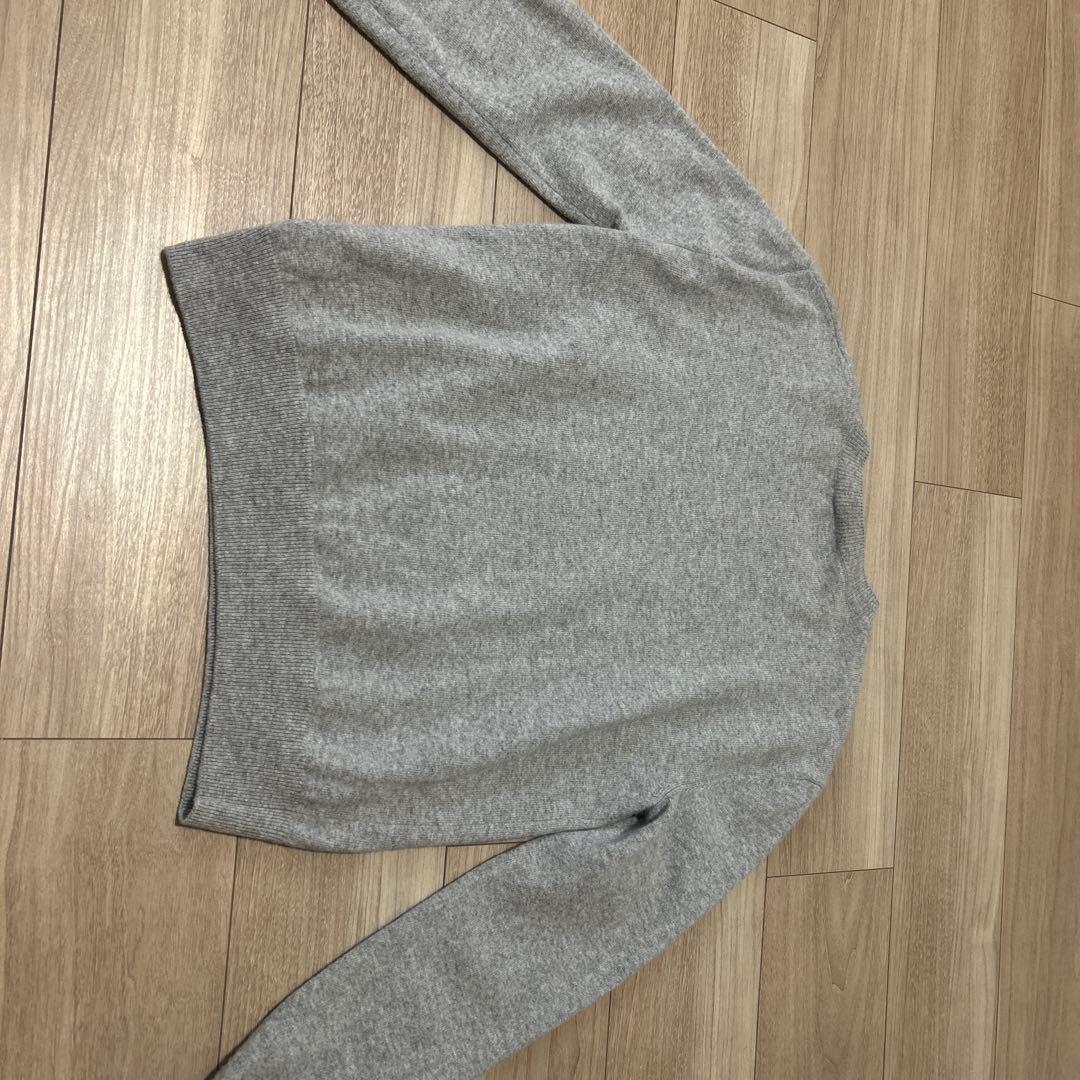 モンクレール　薄手　ニット