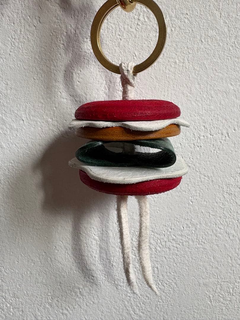 sim's leather クリスマスバーガー2025