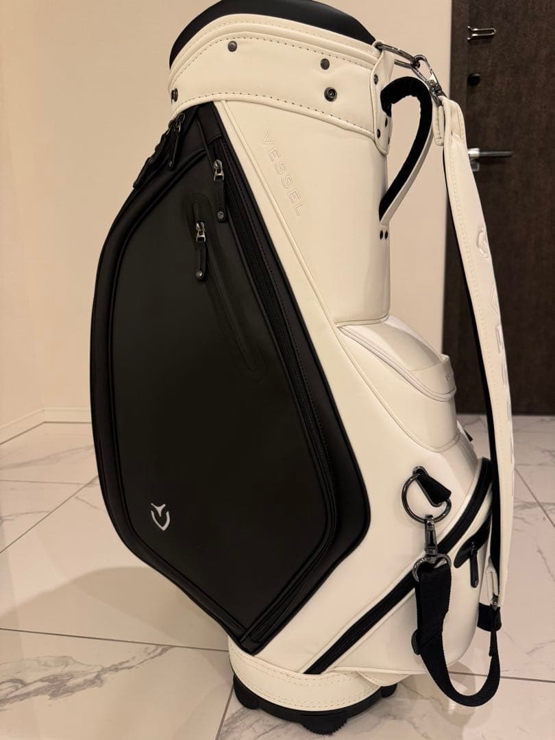 Vessel キャディバッグ ホワイト/ブラック