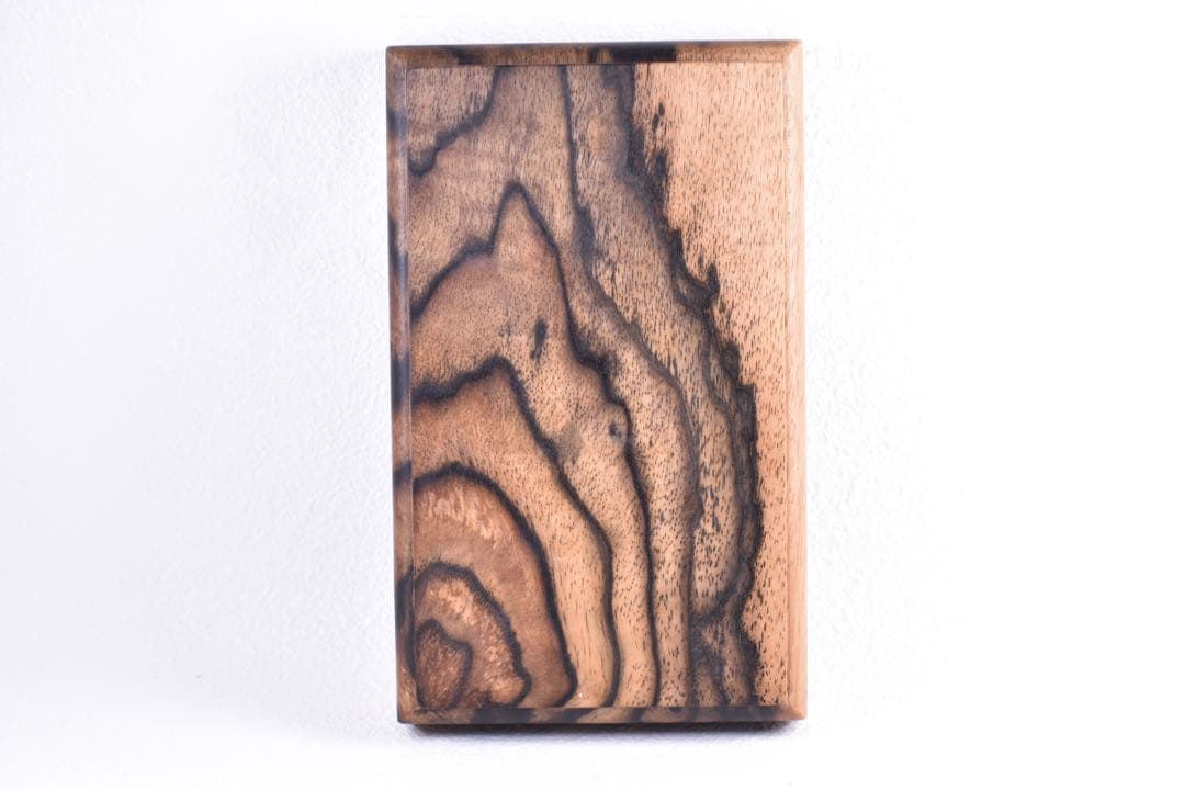 No.405黒柿孔雀杢のトレー