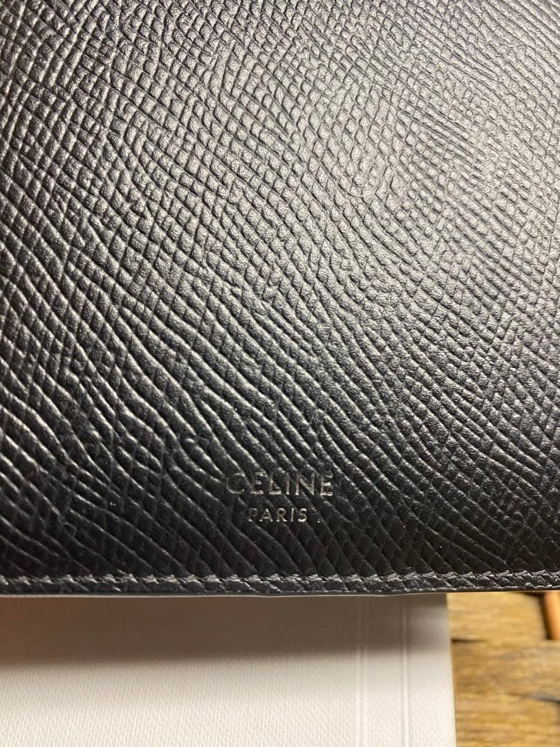 CELINE バイフォールドウォレット/グレインドカーフスキン