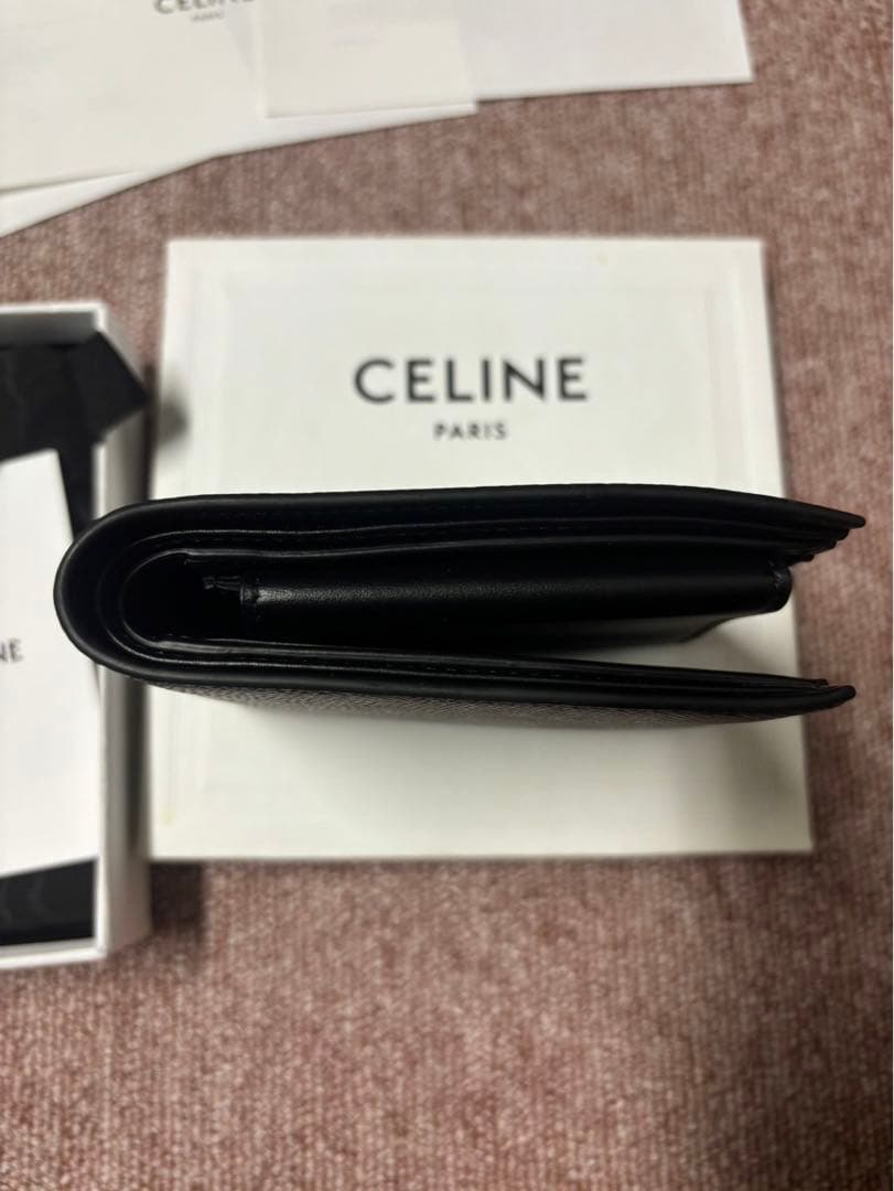 CELINE バイフォールドウォレット/グレインドカーフスキン
