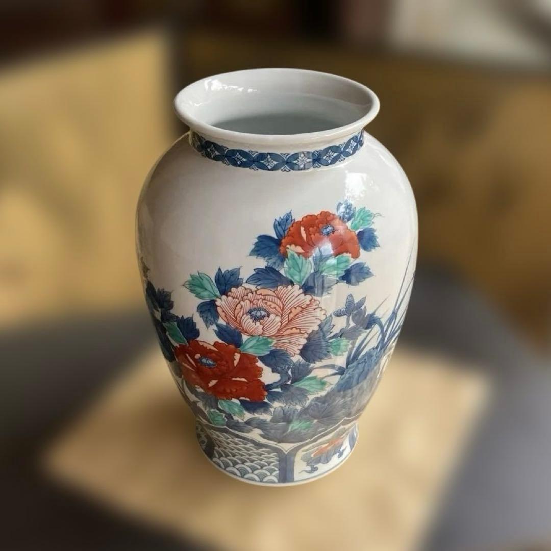 鍋島隆山作　色鍋島牡丹草花紋 高さ:33cm径22.5cm 径口15cm