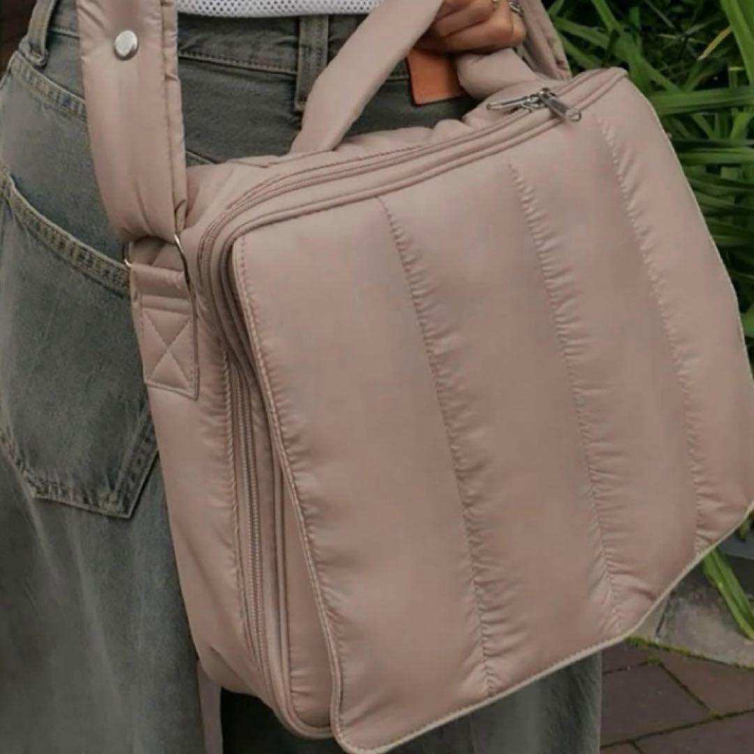 calin マザーズバッグ ラテ　LATTE 新品未使用　値下げ