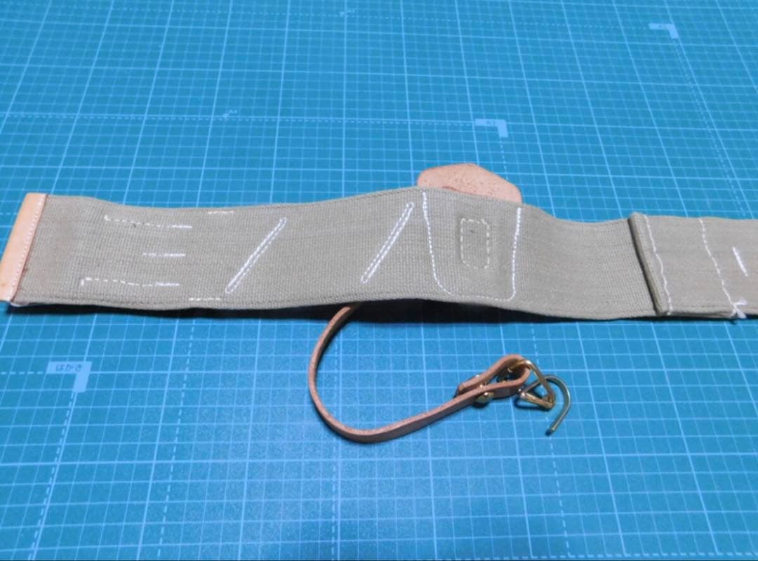 日本陸軍　日本軍　レプリカ　将校　略刀帯　メーカー不詳／Mサイズ　ズベラバンド