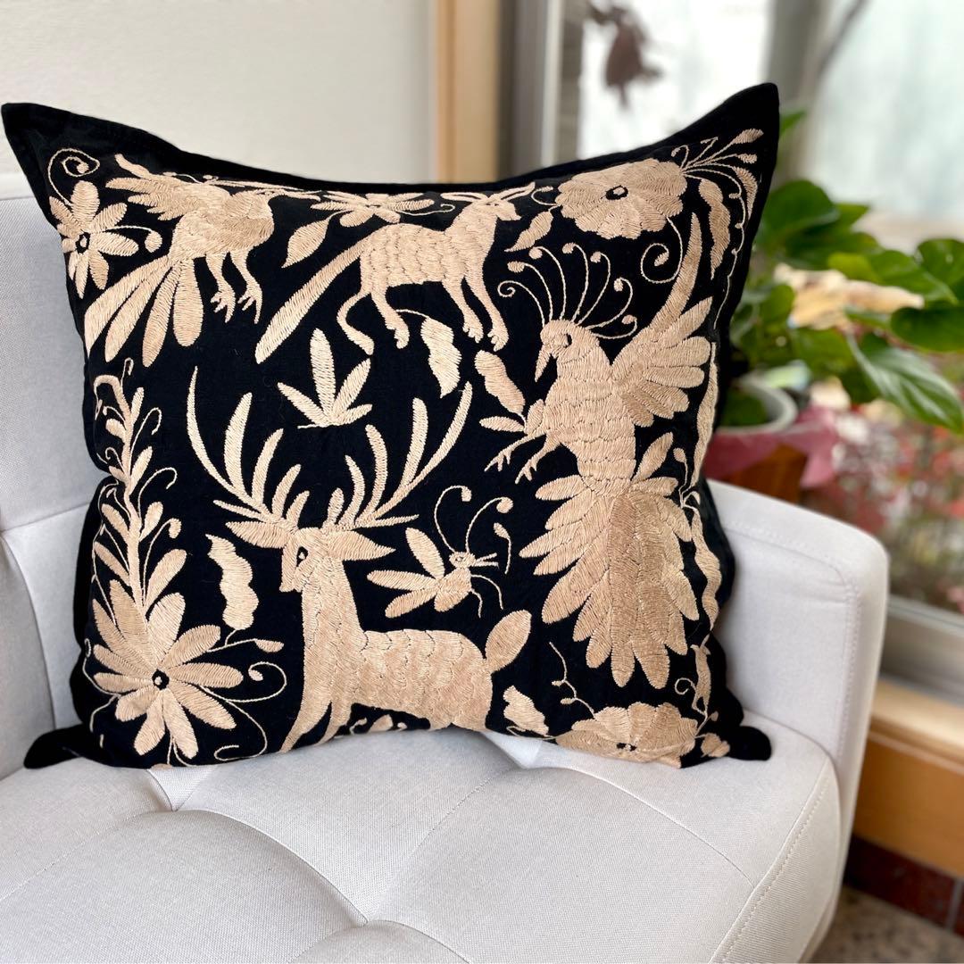 メキシコのハンドメイド伝統的なテナンゴ刺繍 クッションカバー