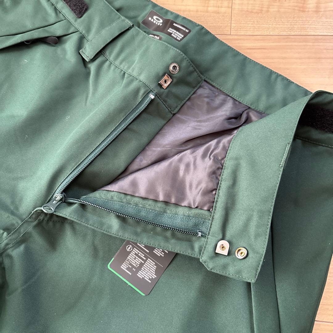 新品　オークリー　メンズ　スノーボードパンツ　グリーン　撥水　日本XLサイズ