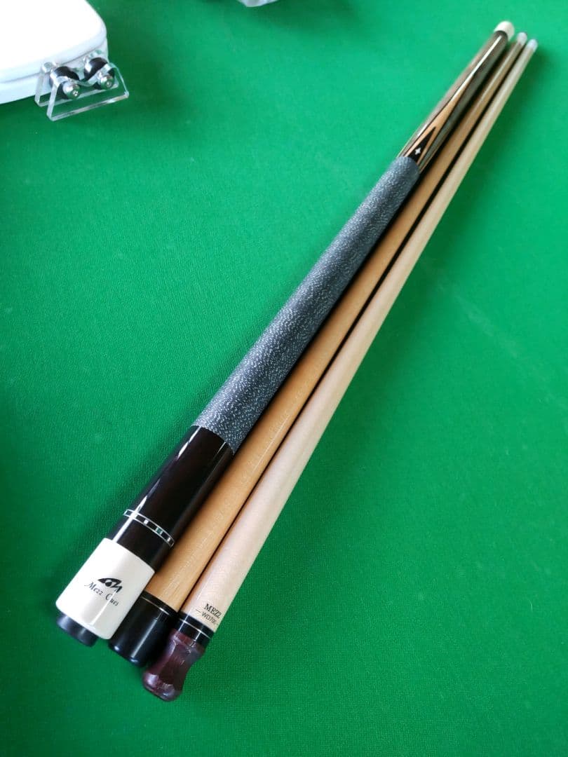専用 スレッジハンマー、Mezz SAシリーズ シャフト２本 ビリヤードキュー