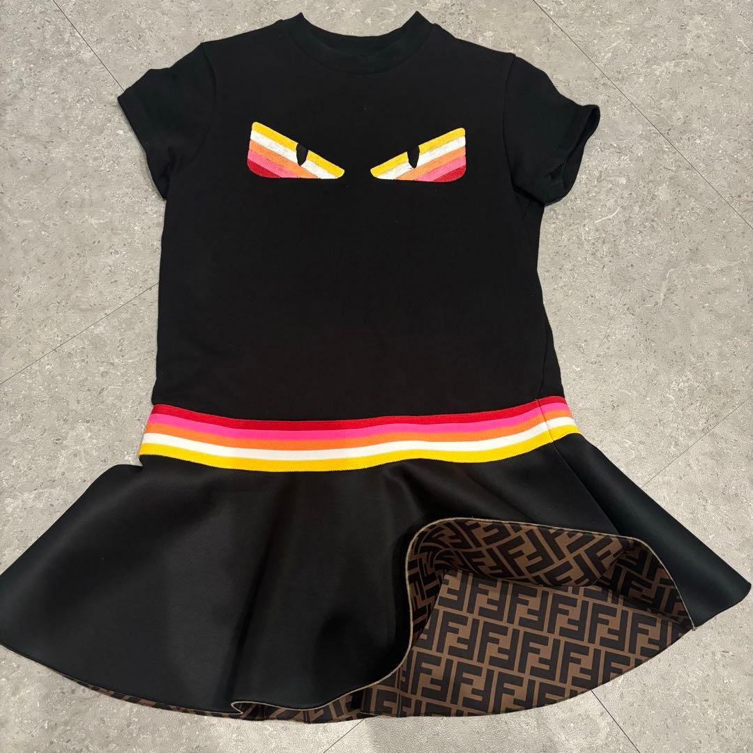 【最終値下げ】Fendi 半袖ワンピース 黒　モンスター