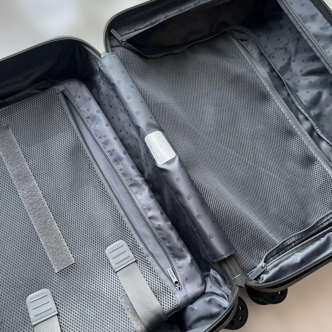 RIMOWA リモワ ESSENTIAL キャビン グレーグロス 機内持ち込み可