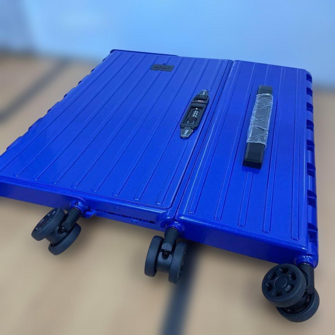 &.FLAT | アンドフラット 折り畳みキャリーケース 35L 厚さ最薄