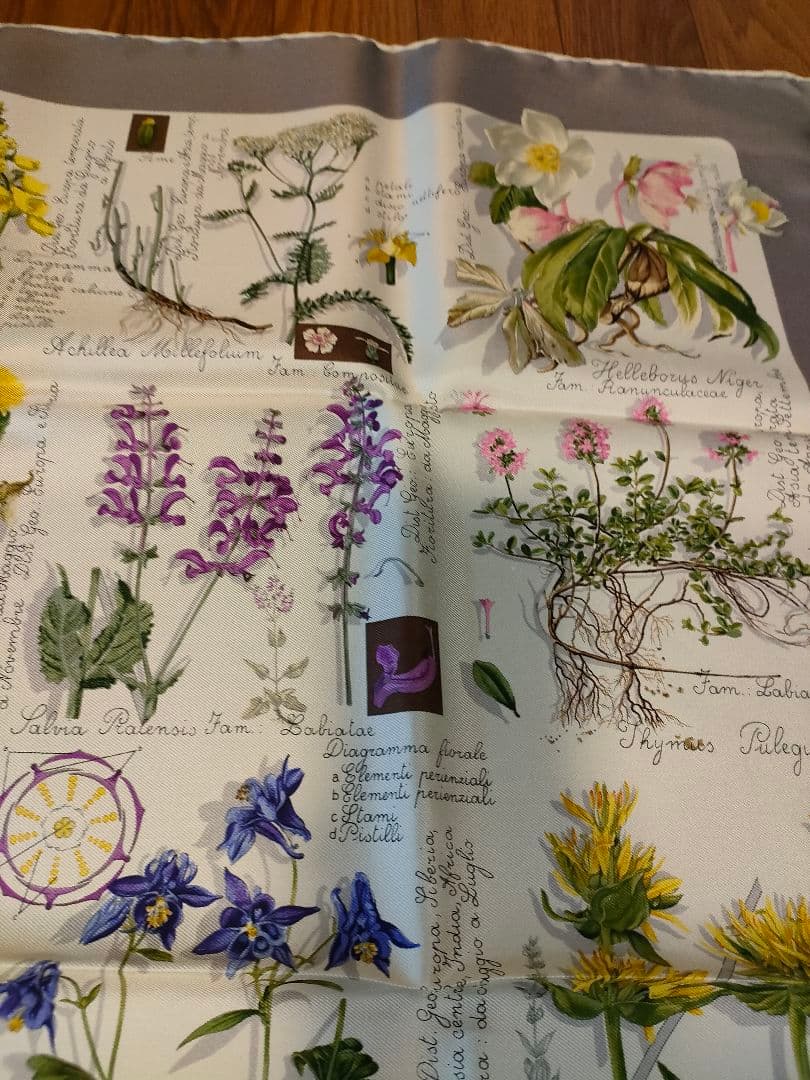 h29 超美品　マンテロ　スカーフ　シルク100