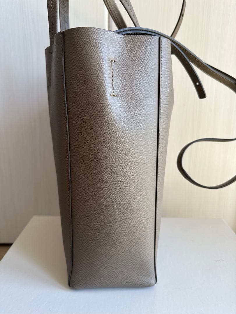 セリーヌ　スモール　カバ