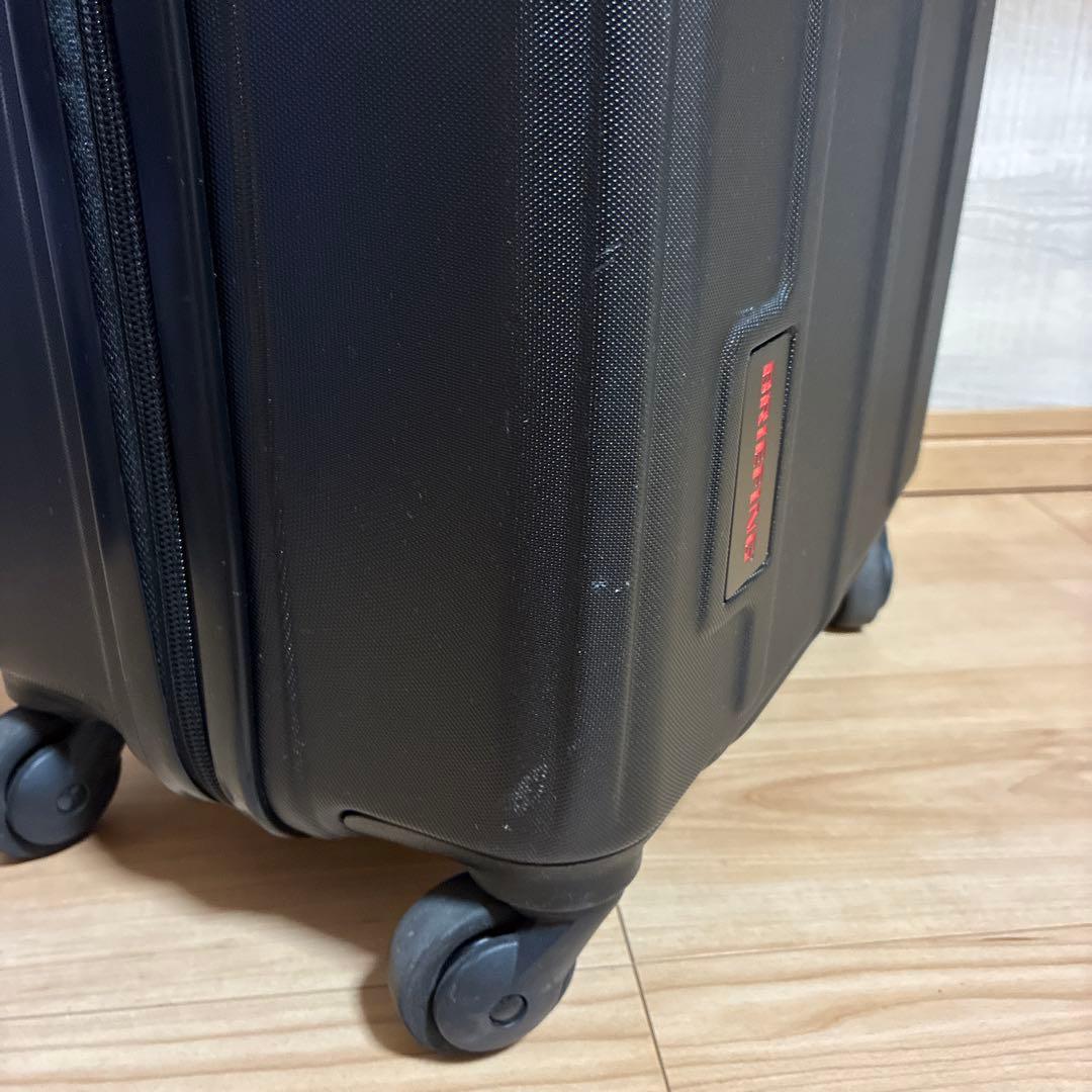 BRIEFING ブラック キャリーケース TSAロック付き(37リットル)