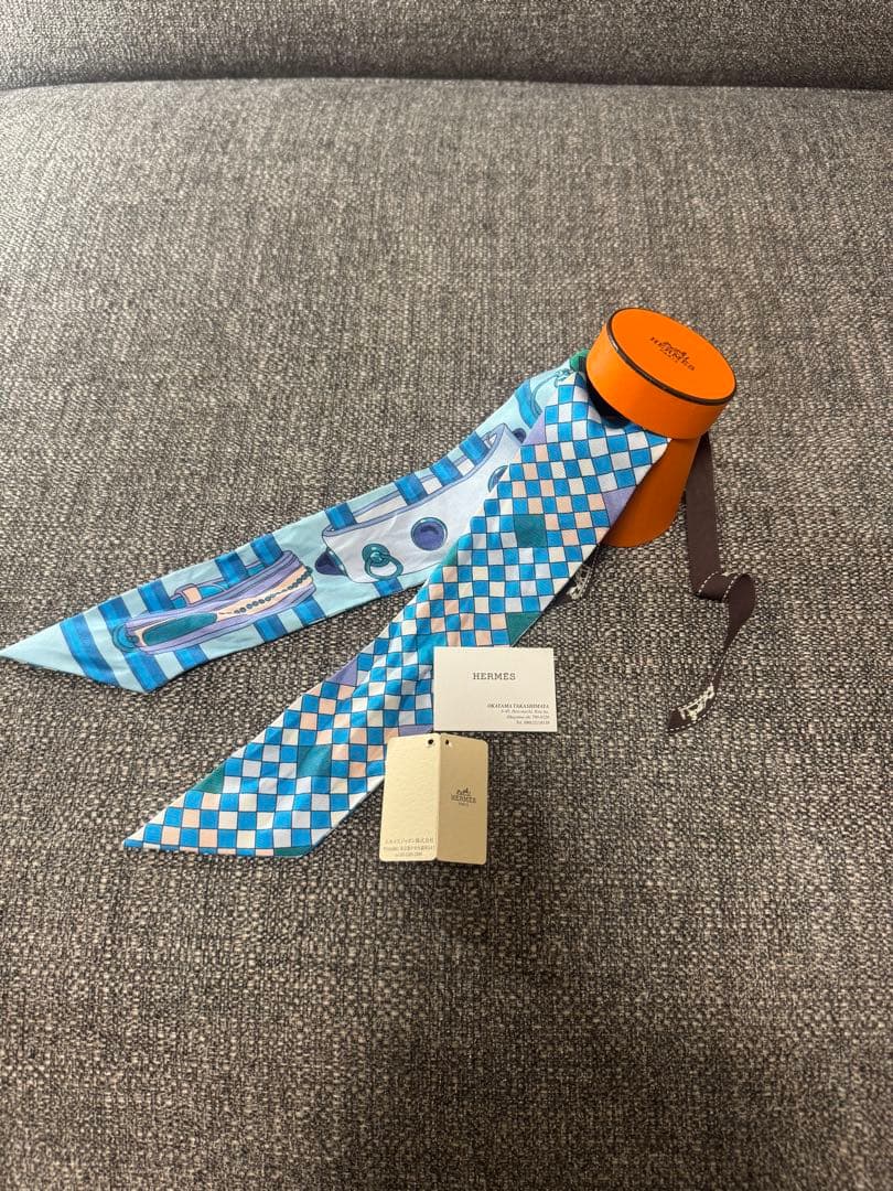HERMÈS（エルメス） ツイリー シルクスカーフ