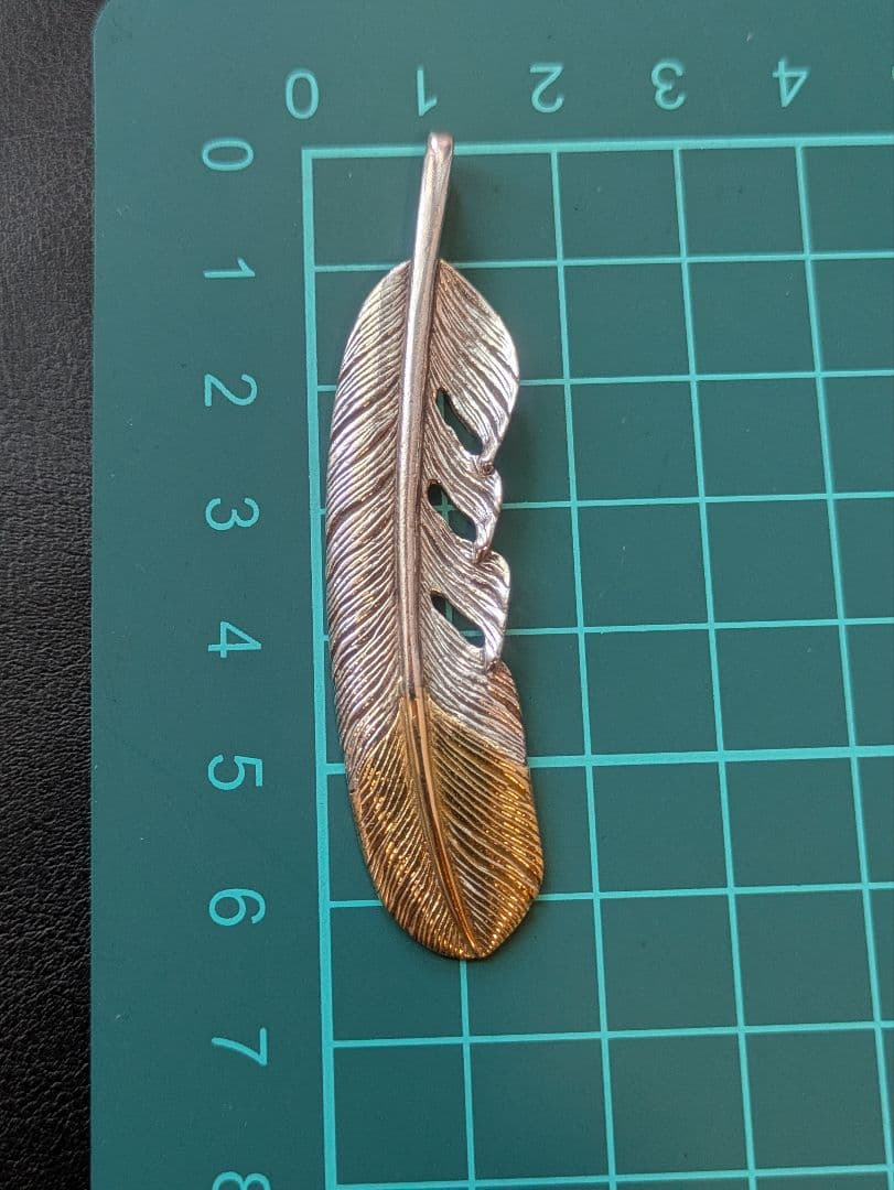 美品　TADY&KING 先金 Lサイズ　ペンダント フェザートップ