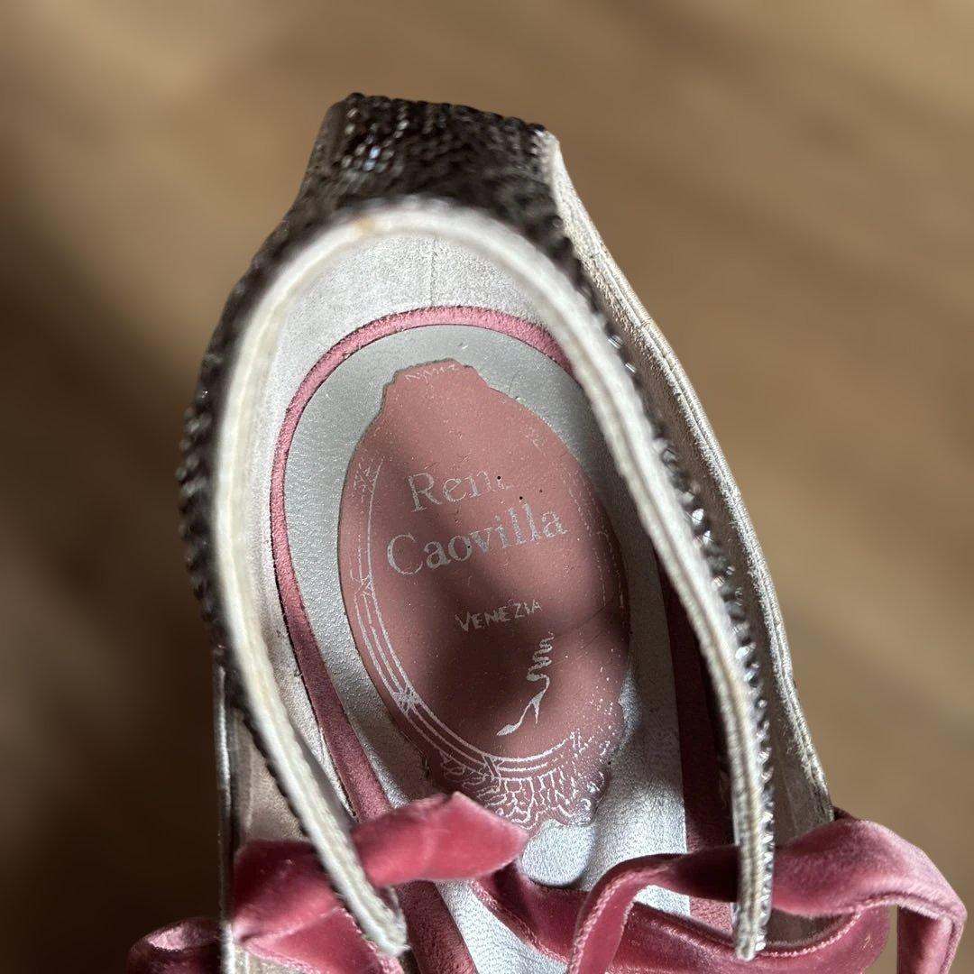 RENE CAOVILLAキラキラストーンパンプス