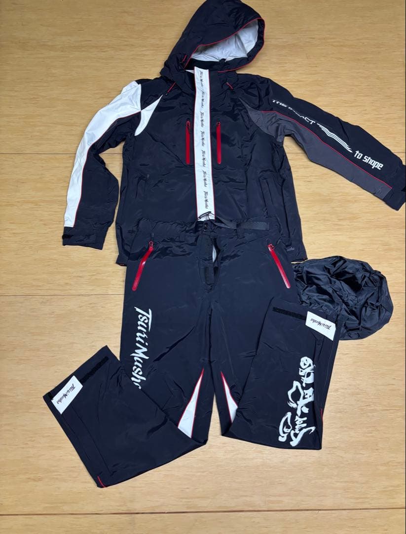 ☆希少☆【新品未使用品】釣武者 2ファイブレインスーツ　XL