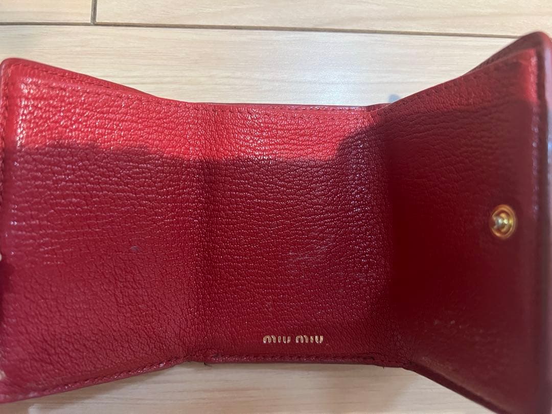 MIU MIU 三つ折財布 ミュウミュウ