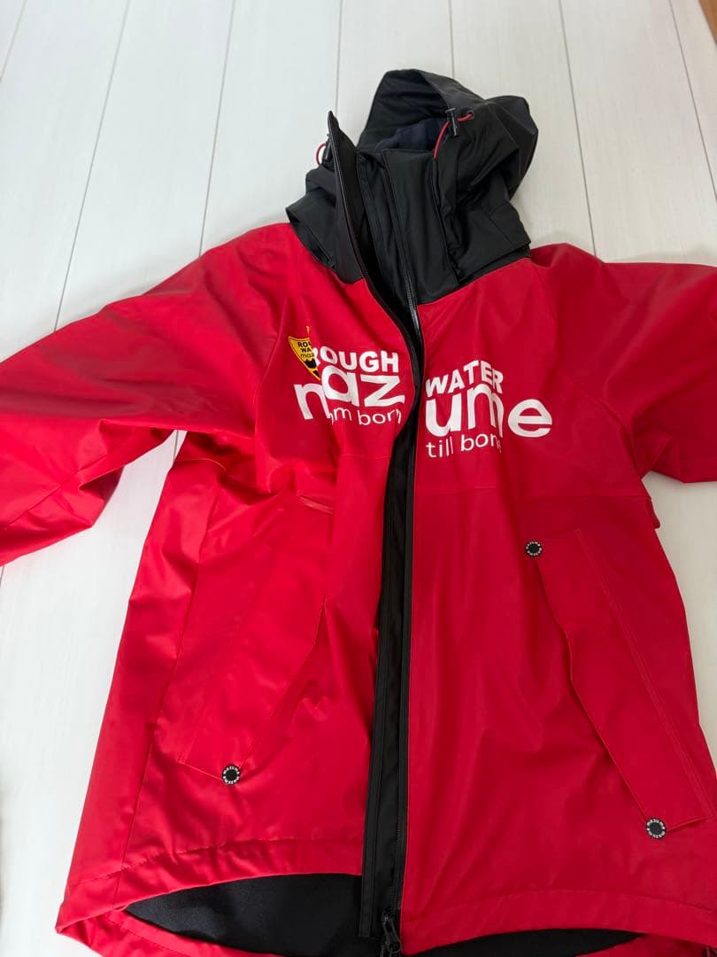 MAZUME UNLIMITED フード付きレインウェア 赤