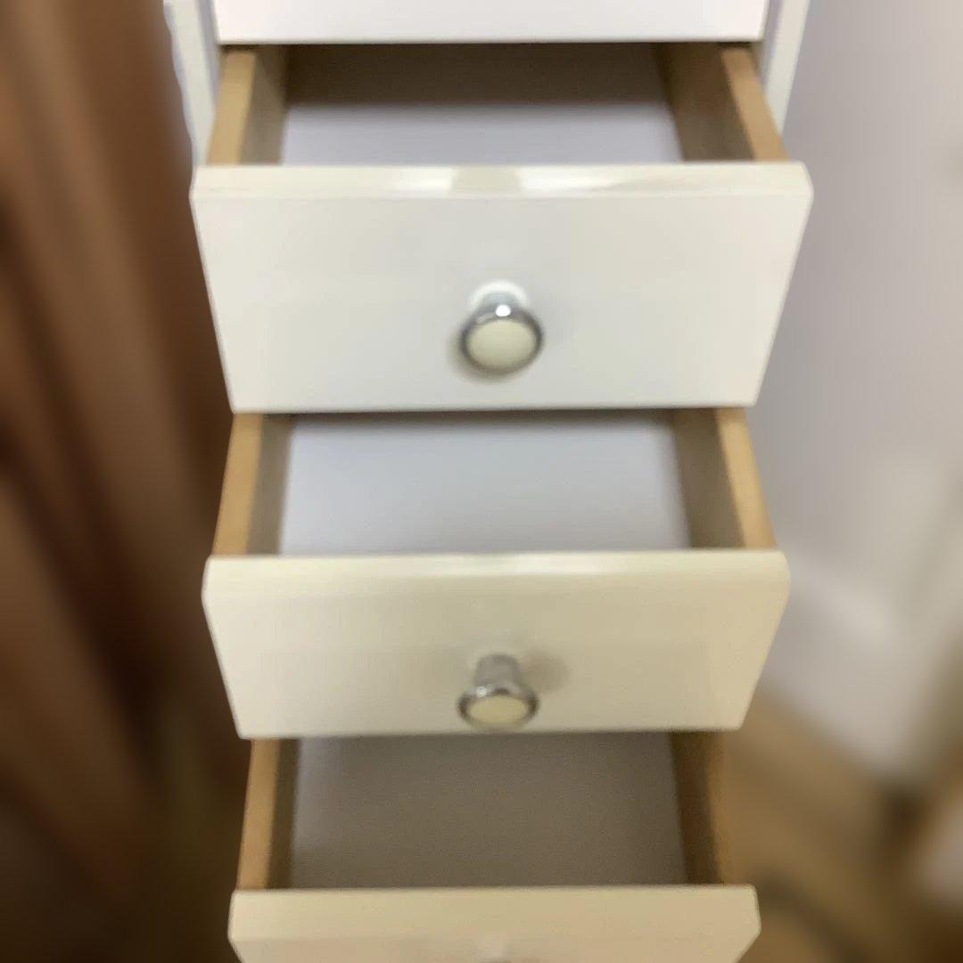 昭和レトロ　スリムチェスト　隙間収納　整理タンス　スリム整理棚　10段　ホワイト