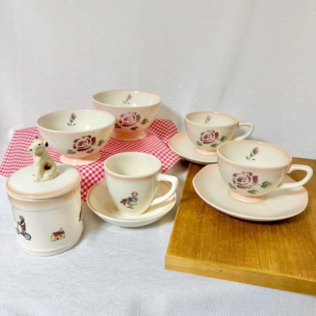 【廃盤品】Many　ローズ　プチメゾン 食器 陶器　ティーカップ　キャニスター