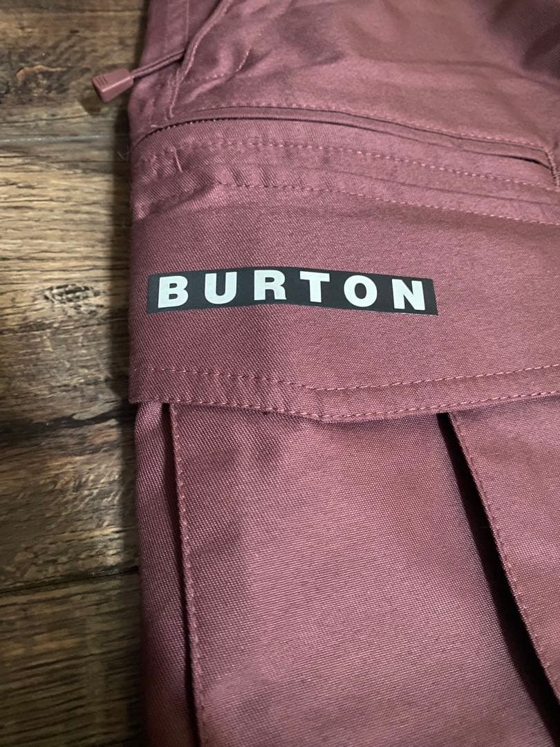 カモメちゃんのママ　Men's Burton Cargo Pant