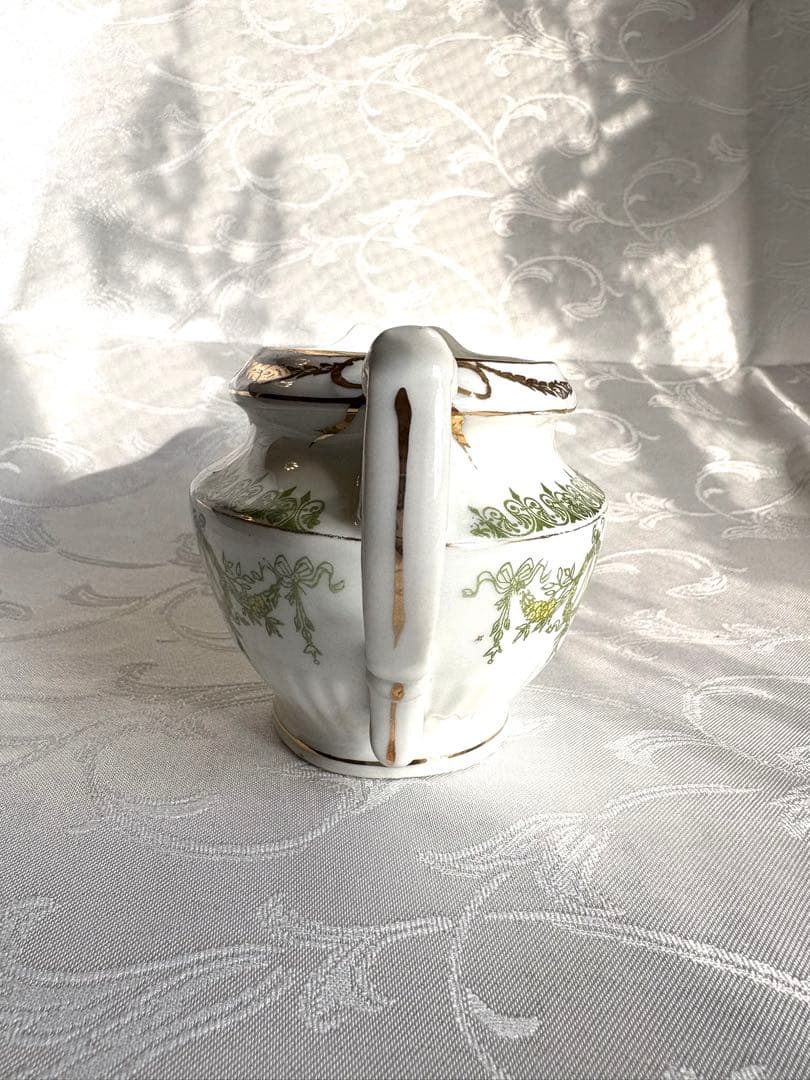 フランスアンティーク　金彩　リボン&フラワーリース　ティーセット　ボンボニエール