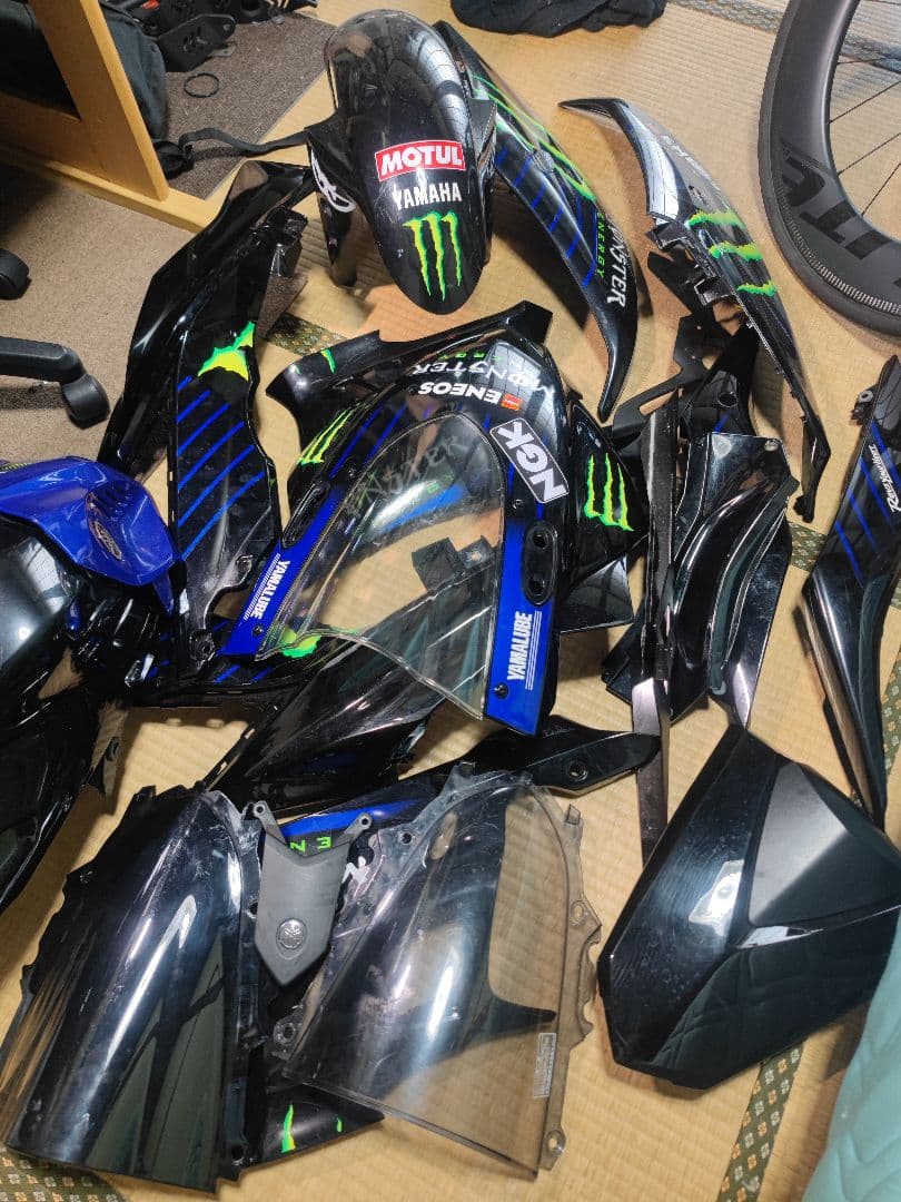 ヤマハ YZF-R3 r25 外装＋‪α