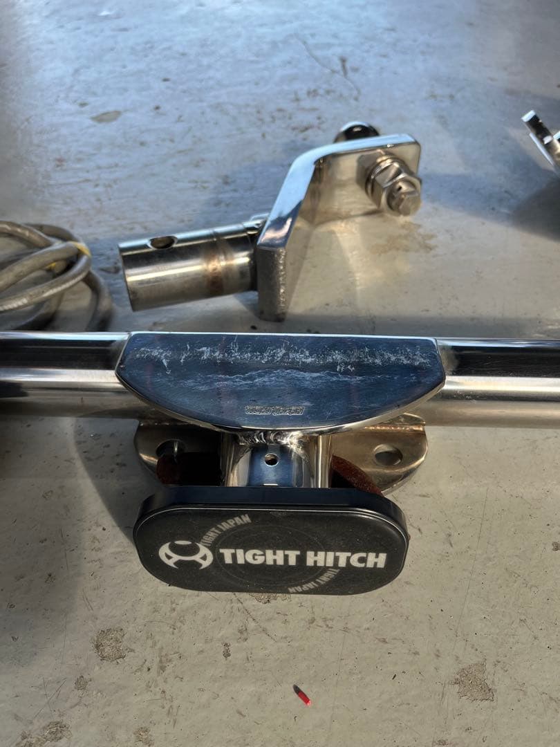 アルファード 20系　ヒッチメンバー タイトジャパン　ステンレス