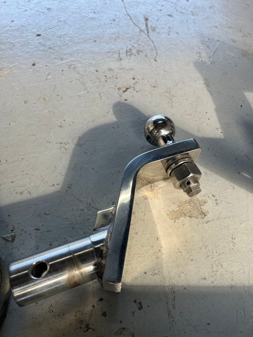 アルファード 20系　ヒッチメンバー タイトジャパン　ステンレス