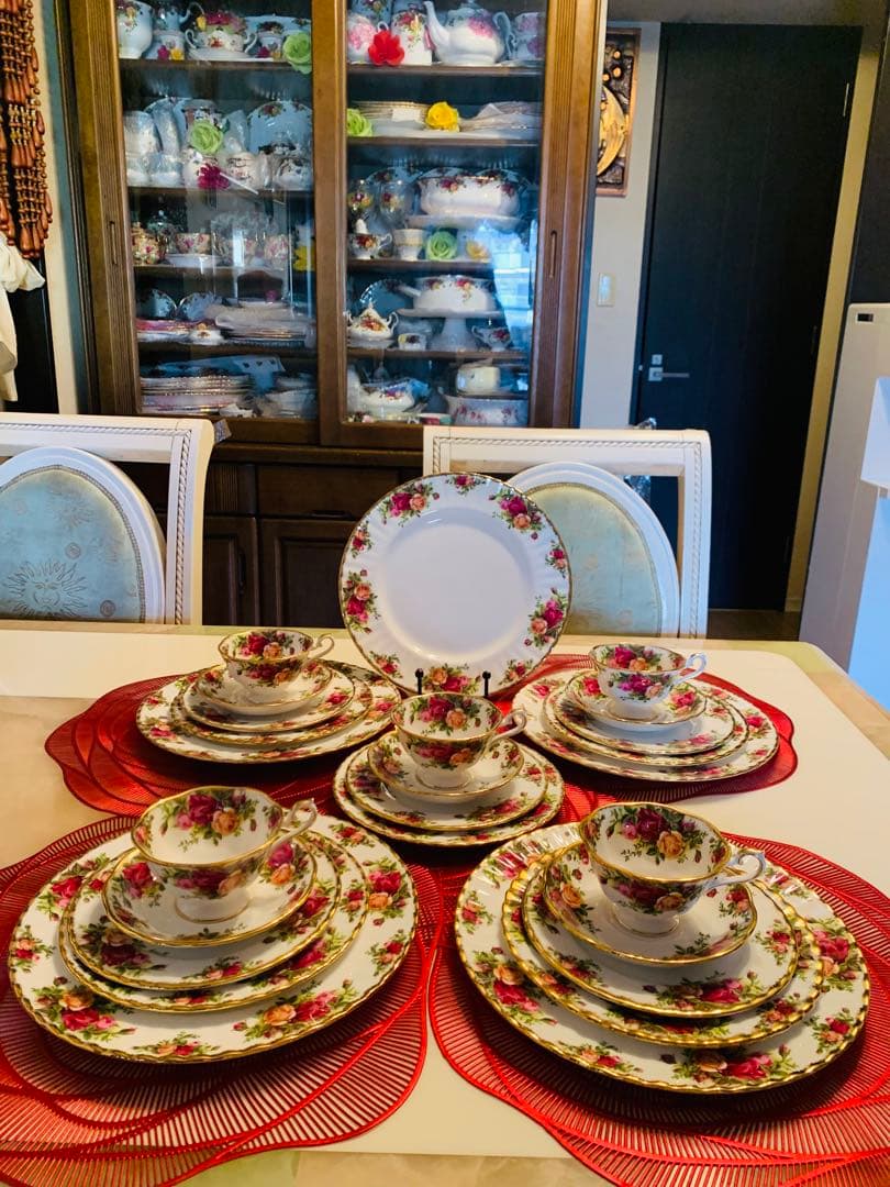   花柄金縁食器セット 25点 セット