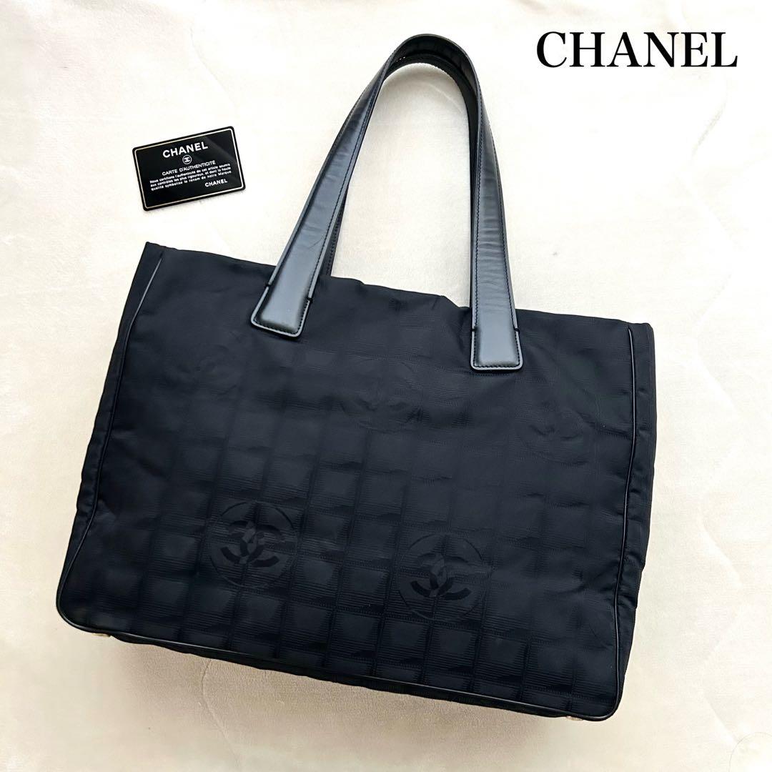 美品 CHANEL ニュートラベルライン トートバッグ ブラック
