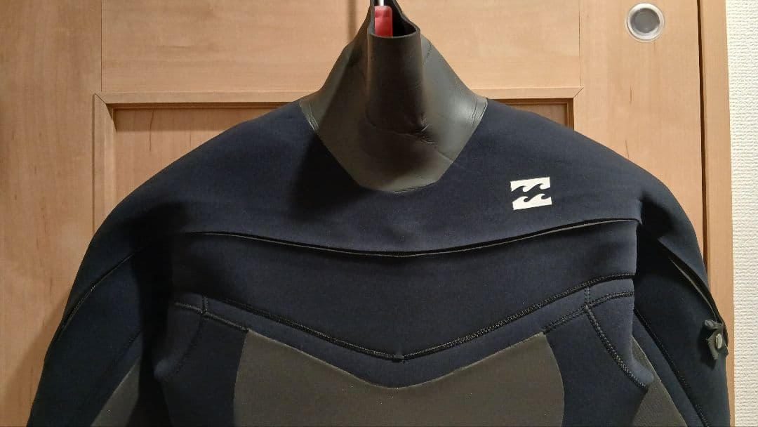 美品 ビラボン セミドライ L