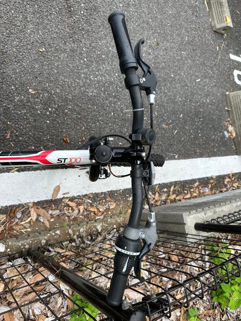 Rockrider ST100 24インチ 自転車 デカトロン　マウンテンバイク