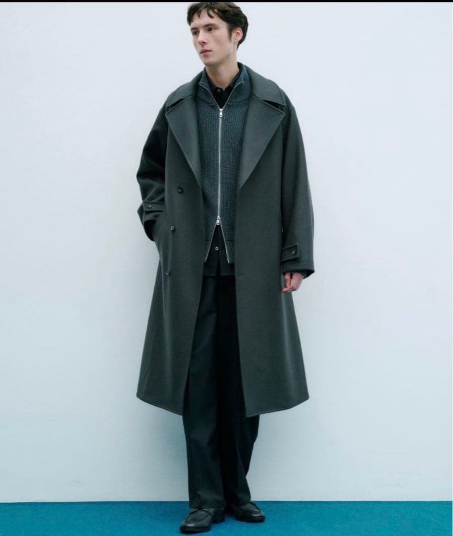 UNITED TOKYO ダークグレー ステンカラーコート