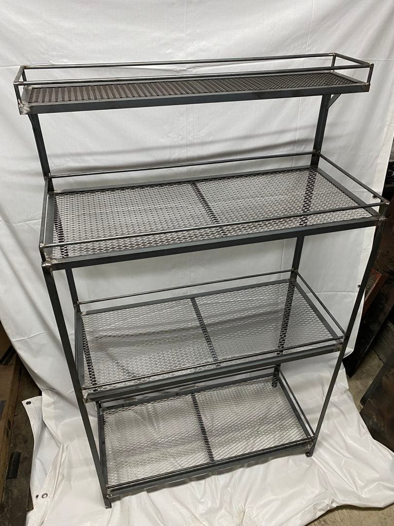 アイアンシェルフ　アイアンラック　スチールラック　植物棚　アガベ　多肉植物　棚