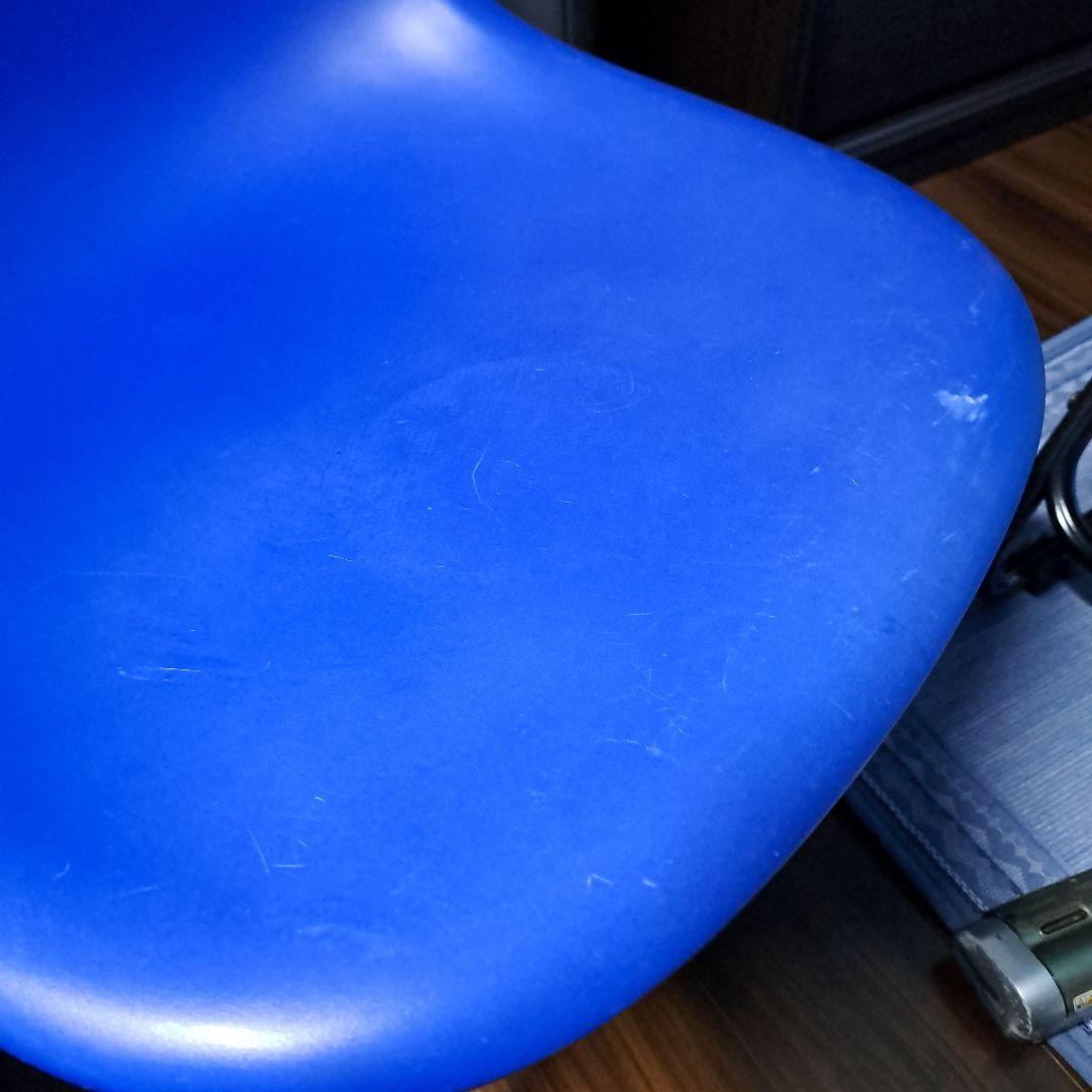 Herman Miller イームズチェアー