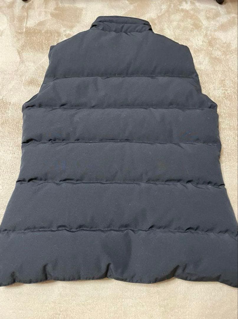 カナダグース　ダウンベスト　サイズM