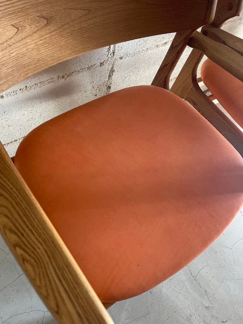 MOMO NATURAL ダイニングチェア　本革　アルダー材無垢　2点セット