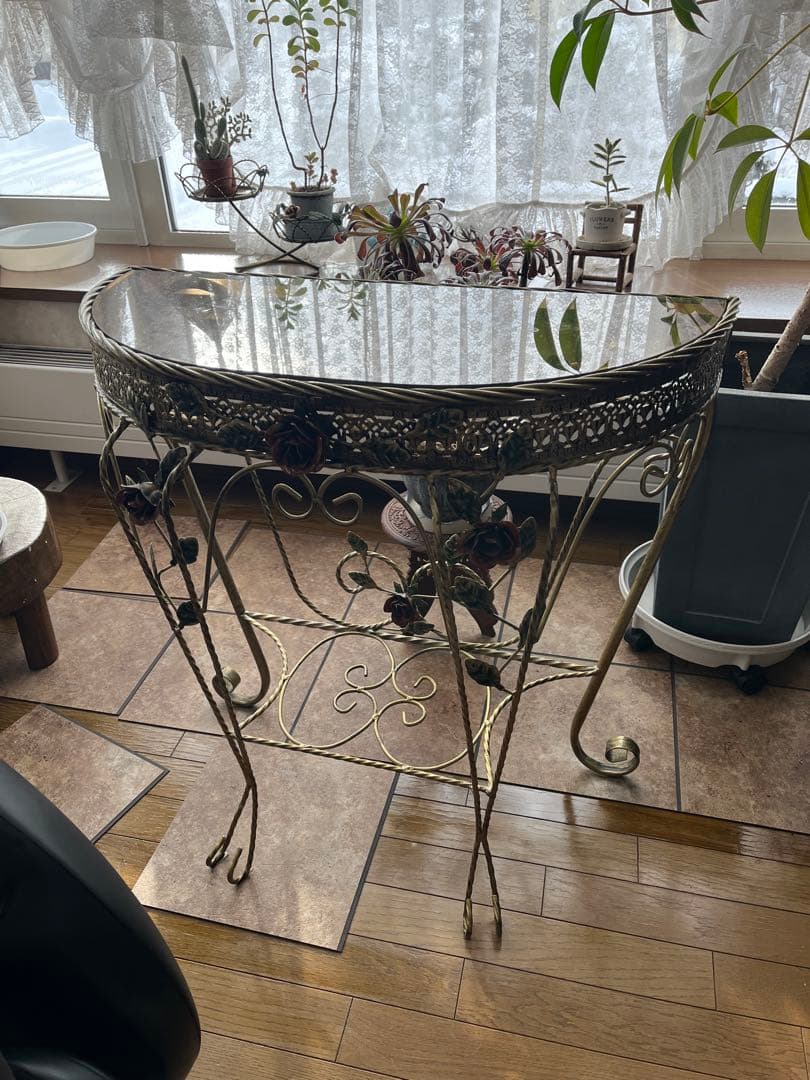バラガラステーブル、バラアイアンテーブル、花台、フラワーテーブル ローズテーブル